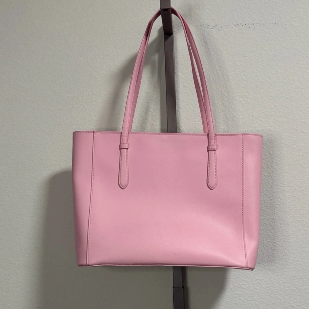 kate spade chic stylish